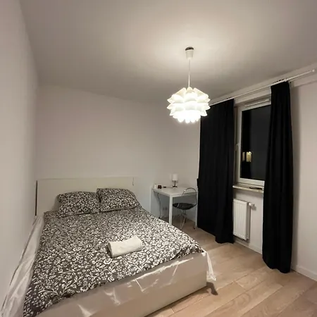 Cybernetyki2 Near Airport Гостевой дом *