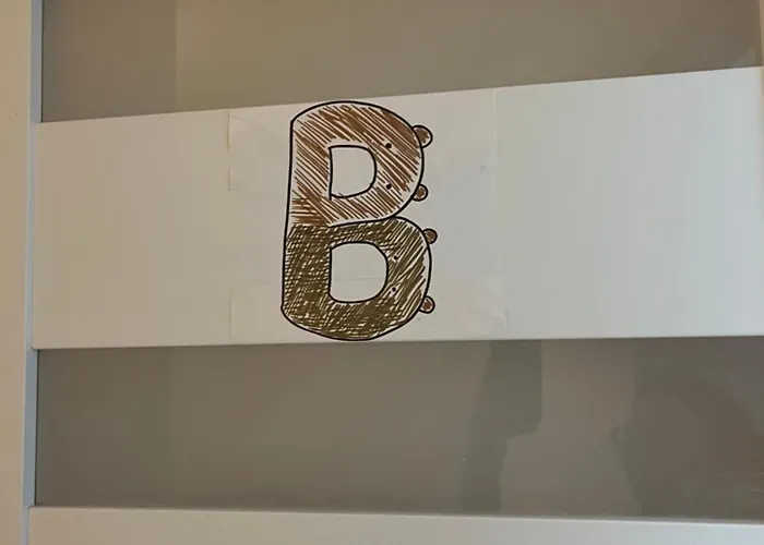 Cybernetyki2 Near Airport Pensjonat